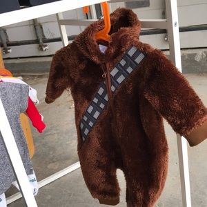 baby gap for Star Wars Chewie zip front with hoodie one piece (3-6 mo)